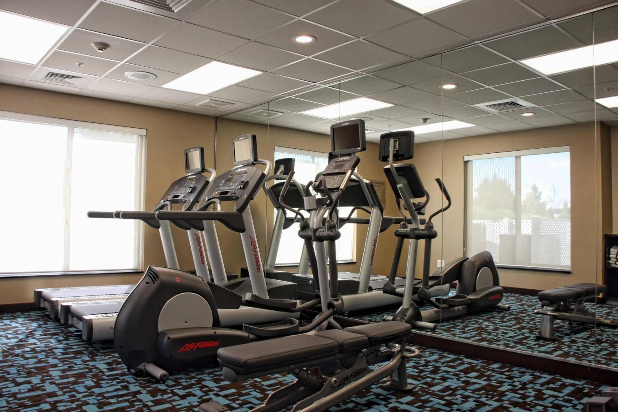 Fairfield Inn & Suites By Marriott Reading Wyomissing מראה חיצוני תמונה