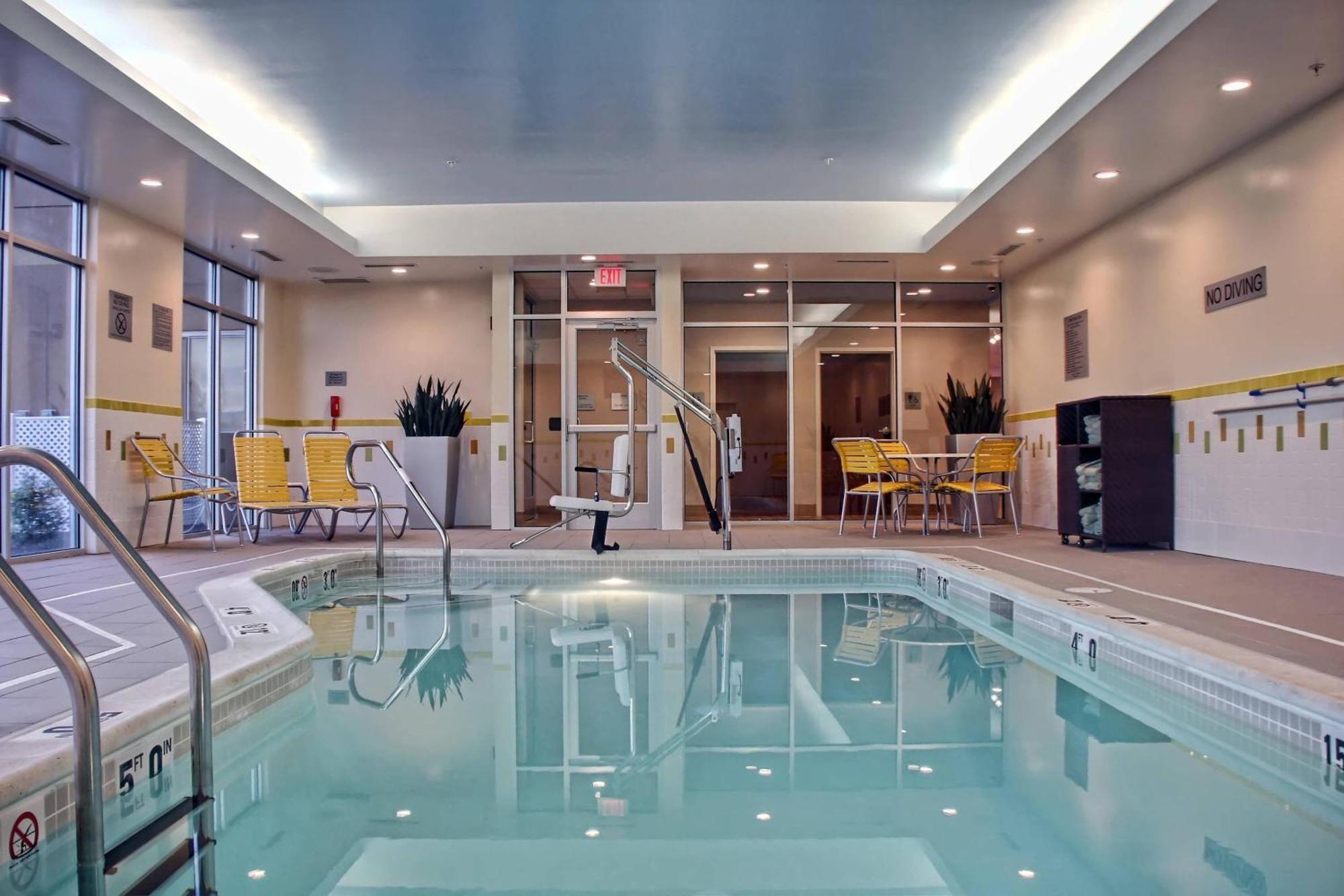 Fairfield Inn & Suites By Marriott Reading Wyomissing מראה חיצוני תמונה